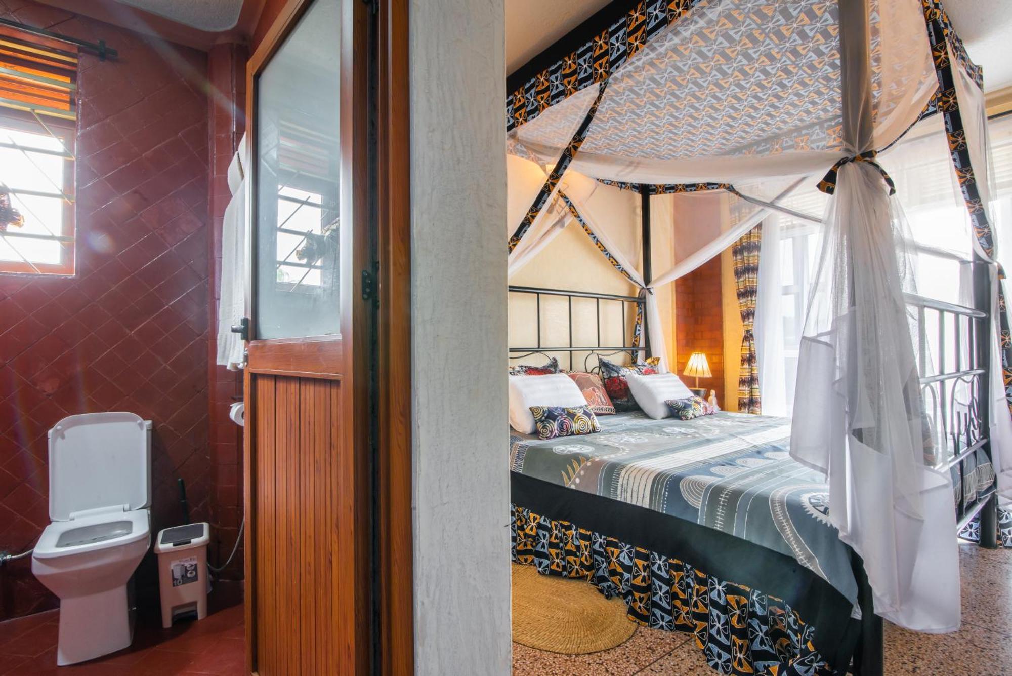 Jet Villas Entebbe Exterior photo